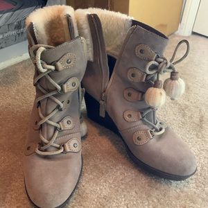 Cole haan rain boots